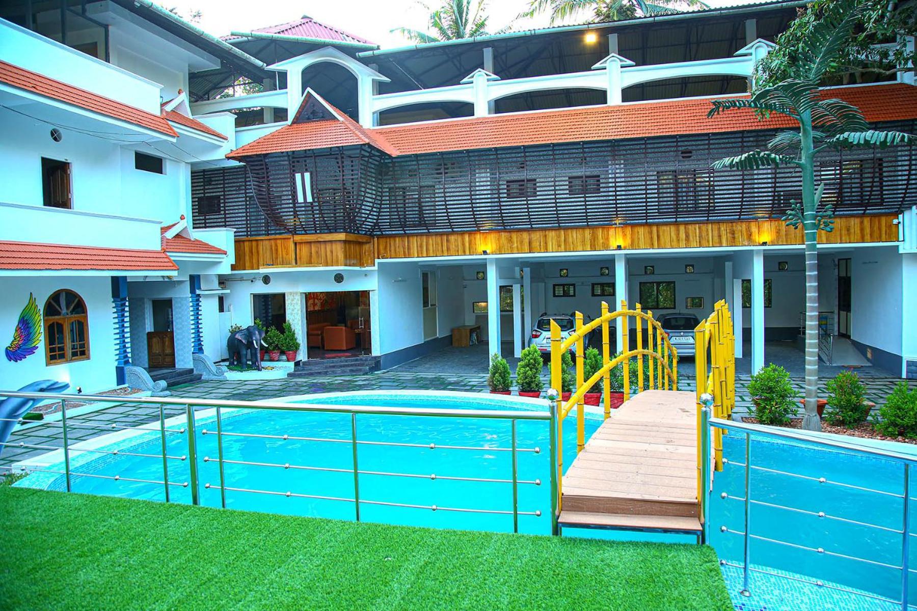 Lake Palace Family Resort Kumarakom Ngoại thất bức ảnh
