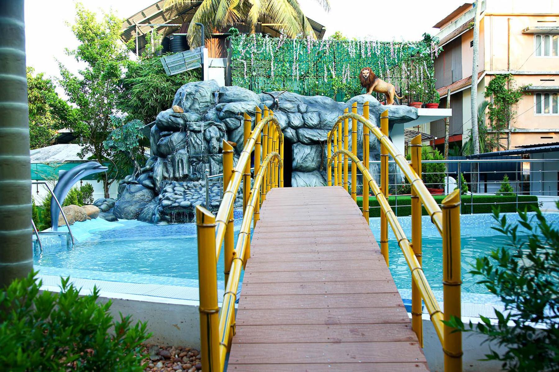Lake Palace Family Resort Kumarakom Ngoại thất bức ảnh