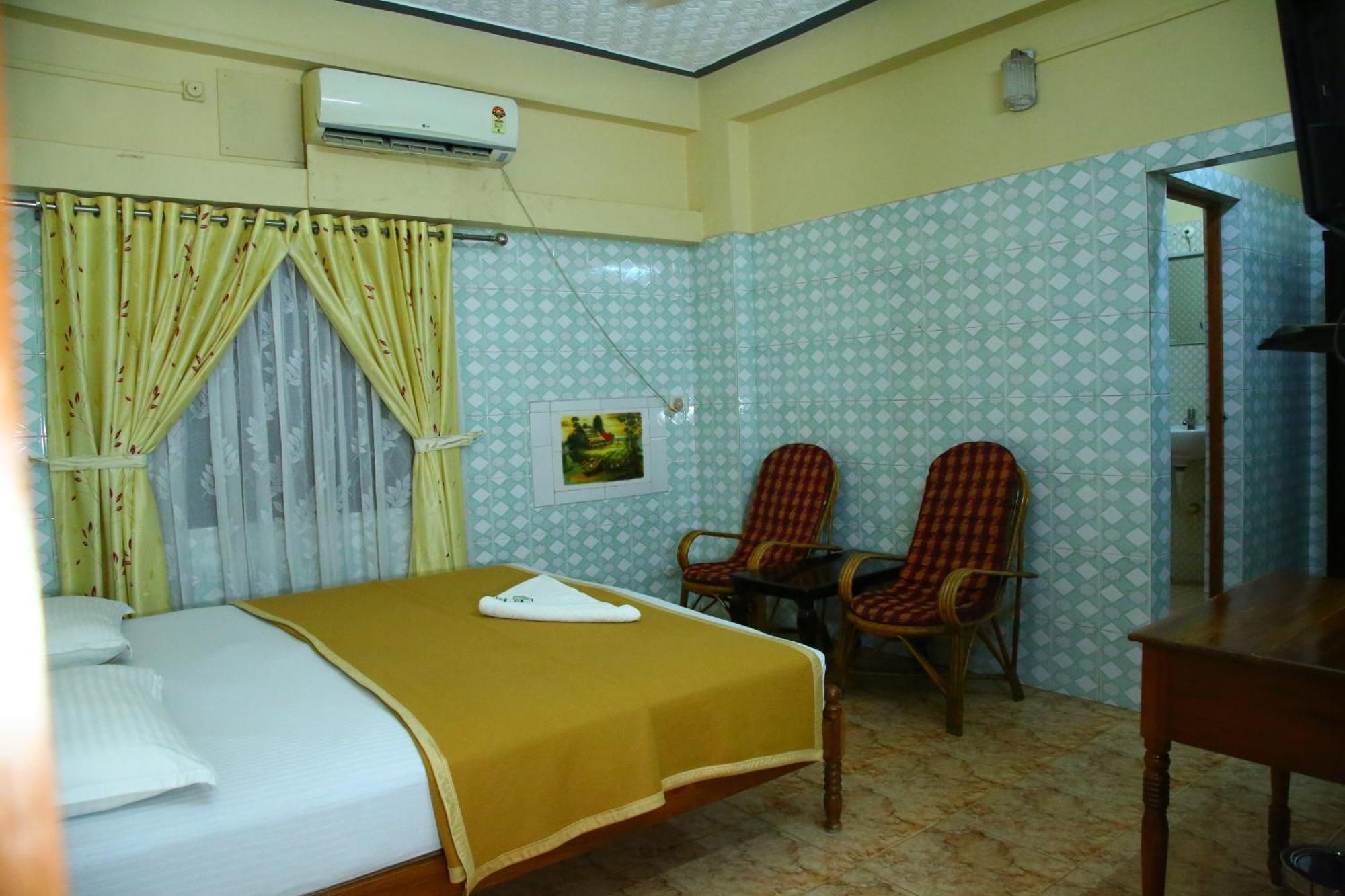 Lake Palace Family Resort Kumarakom Ngoại thất bức ảnh